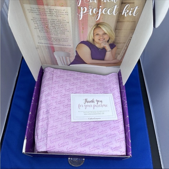 NEW Crafter’s Companion Character Over The Edge Craft Kit #28 Card Making Animal - Picture 4 of 4